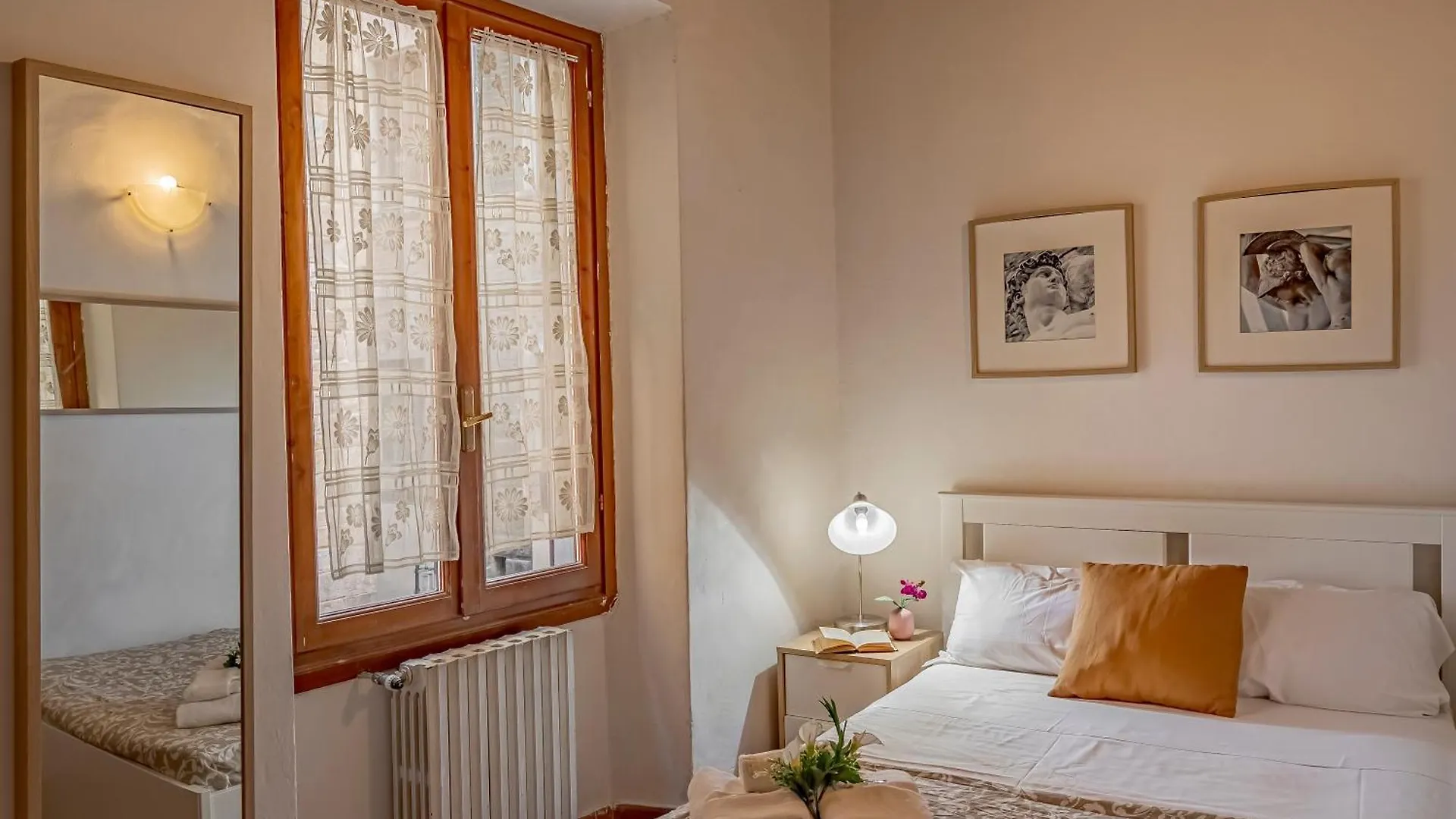 Guest house Dante'S Relais Hotel Florence Italy